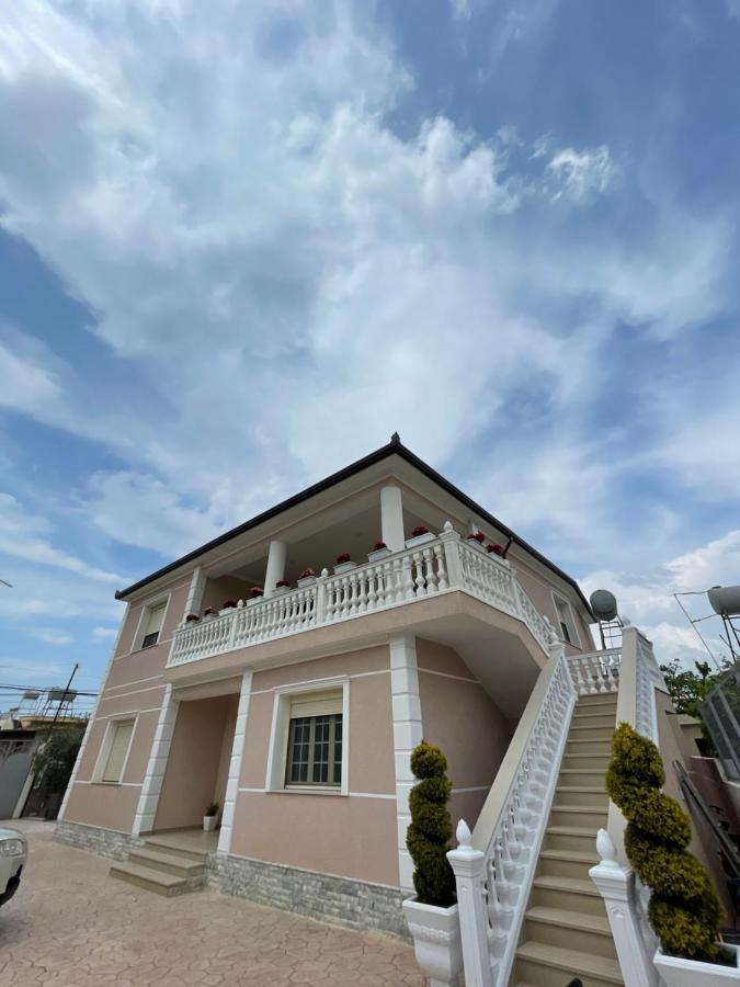 Rent Rooms Loren Vlore Exterior photo